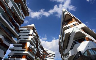 Zaha Hadids Wohnprojekt in Mailand: Holz statt Glas und Sichtbeton, Foto: Michael Hierner