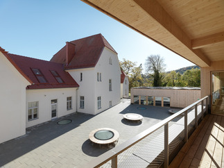 Land- und forstwirtschaftliche Fachschule Grottenhof, Foto: Paul Ott